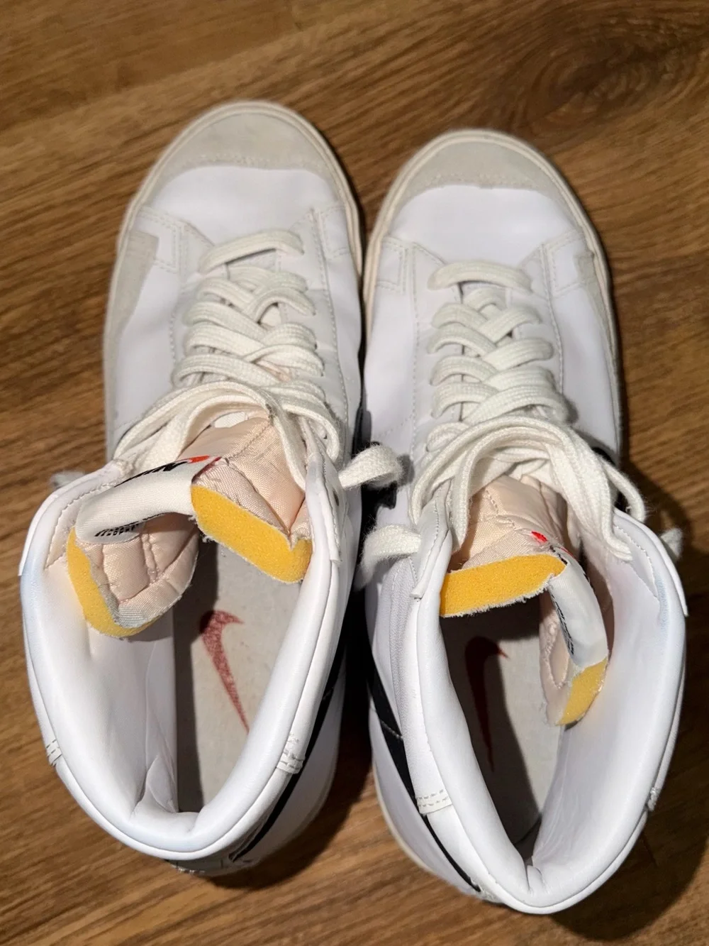 Nike Blazer Mid 77 White Black Women